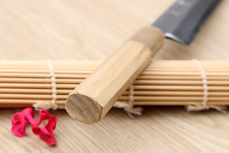 Couteau yanagiba 24cm japonais artisanal Nakamura Kaishin Saku WS2 en magnolia