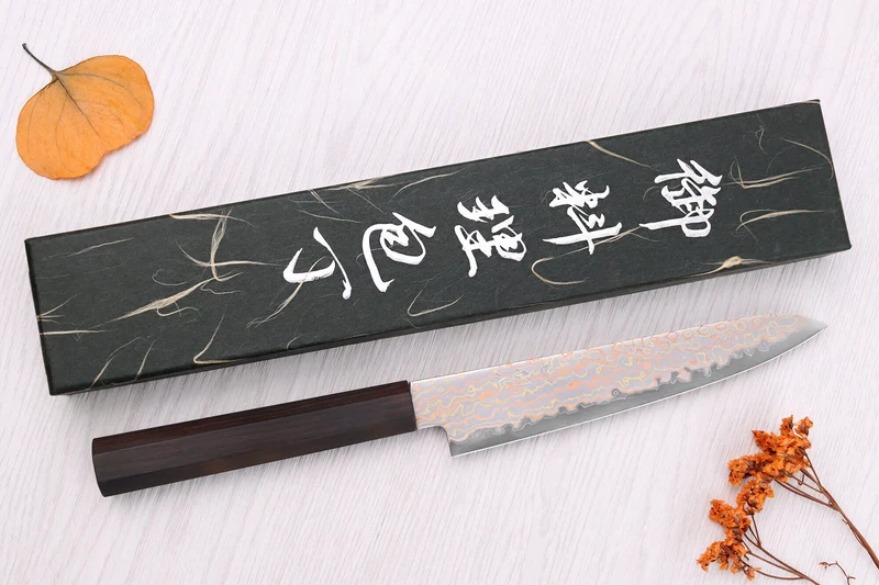 Couteau universel 15cm japonais artisanal Hatsukokoro Hayabusa Rainbow Damas