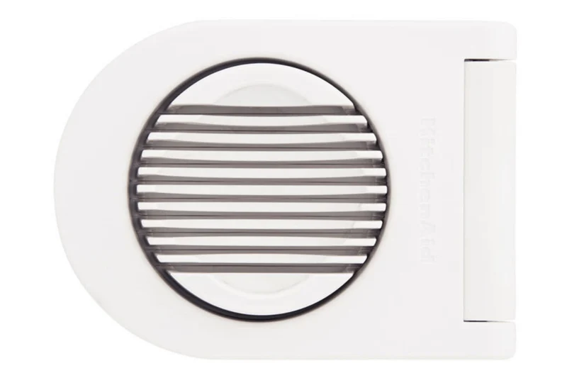 Coupe-oeufs Kitchen Aid en acier inoxydable et polymère blanc