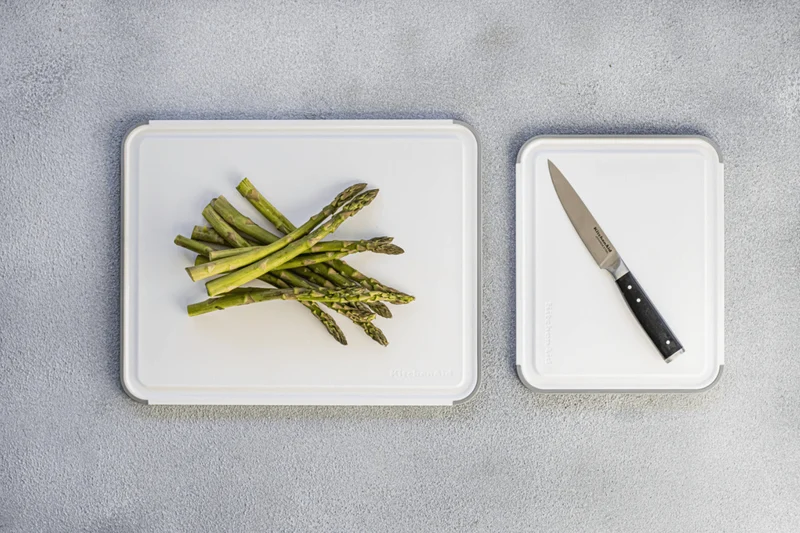 Set de 2 planches à découper anti-glisse Kitchen Aid réversibles en PP blanc