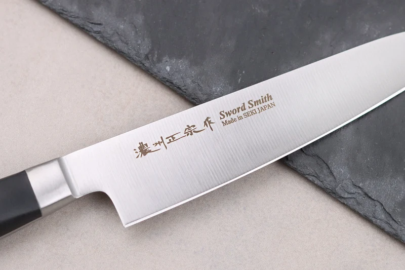 Couteau universel 13,5cm japonais Satake Cutlery ABS