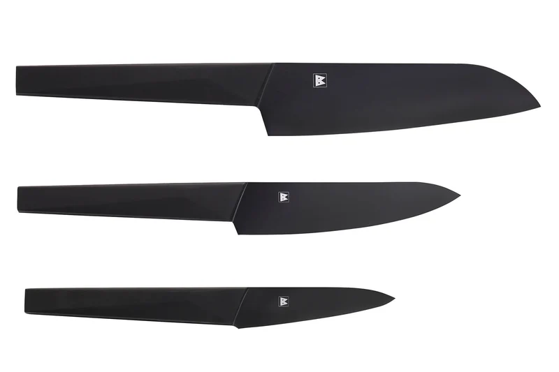 Coffret 3 couteaux japonais Satake Cutlery Black santoku + universel + office