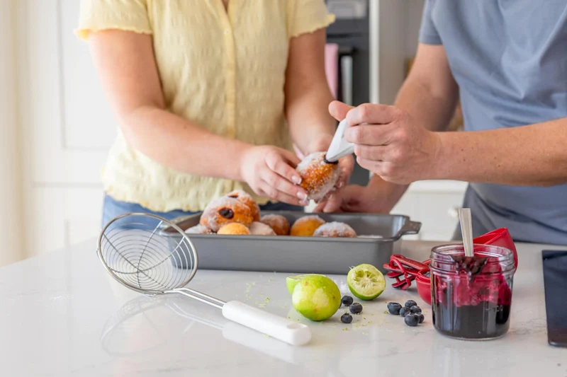 Écumoire Kitchen Aid en acier inoxydable 36,5cm