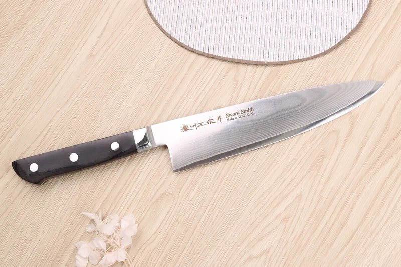 Couteau de chef 20cm japonais Satake Cutlery damas 69 couches