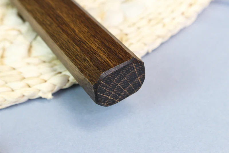 Couteau kiritsuke japonais artisanal Wusaki Unagi AUS10 damas 24cm manche chêne