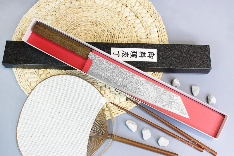 Couteau kiritsuke japonais artisanal Wusaki Unagi AUS10 damas 24cm manche chêne