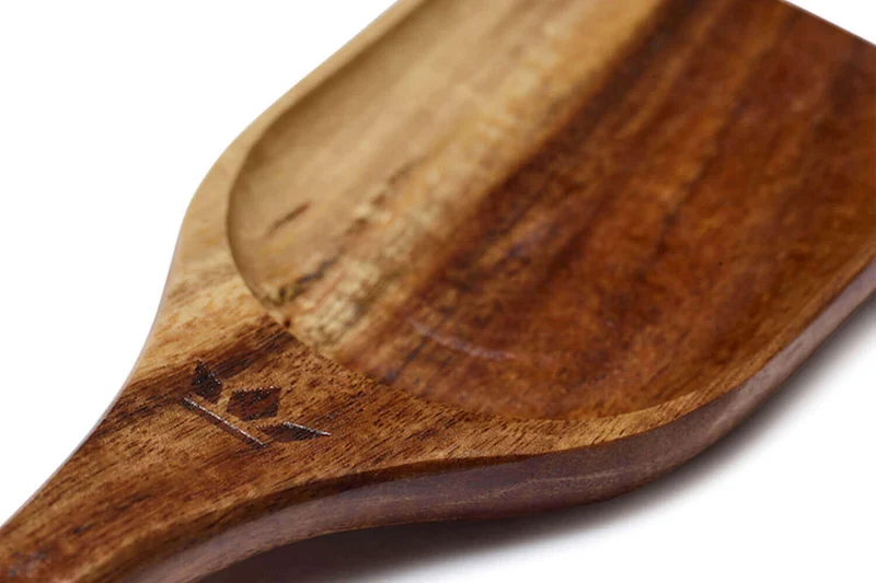 Spatule Dutchdeluxes bois d'acacia 31 x 7cm