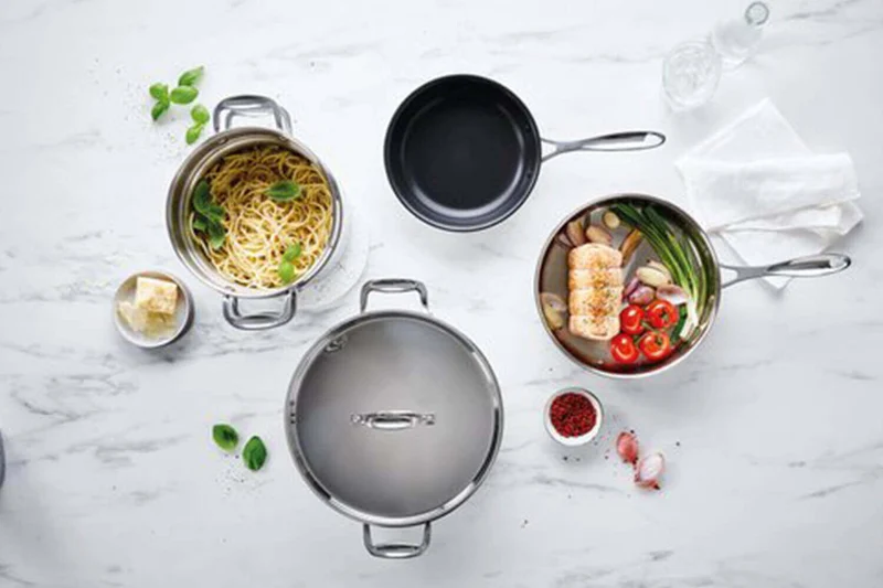 Sauteuse Beka Chef en inox avec couvercle 24cm