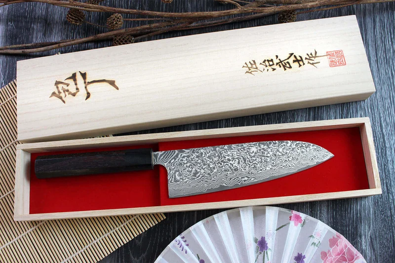 Couteau santoku japonais artisanal Takeshi Saji R2 Nickel Damas 18cm