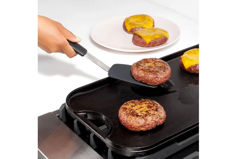Spatule large flexible OXO en silicone