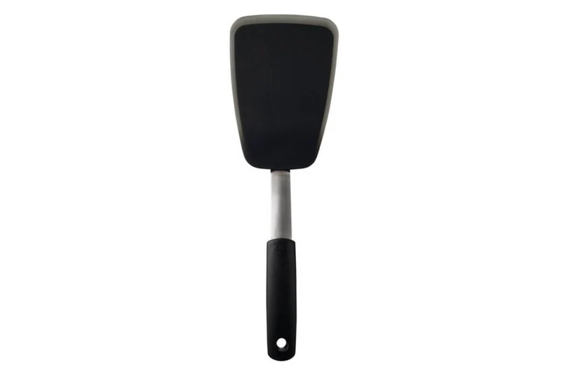 Spatule large flexible OXO en silicone
