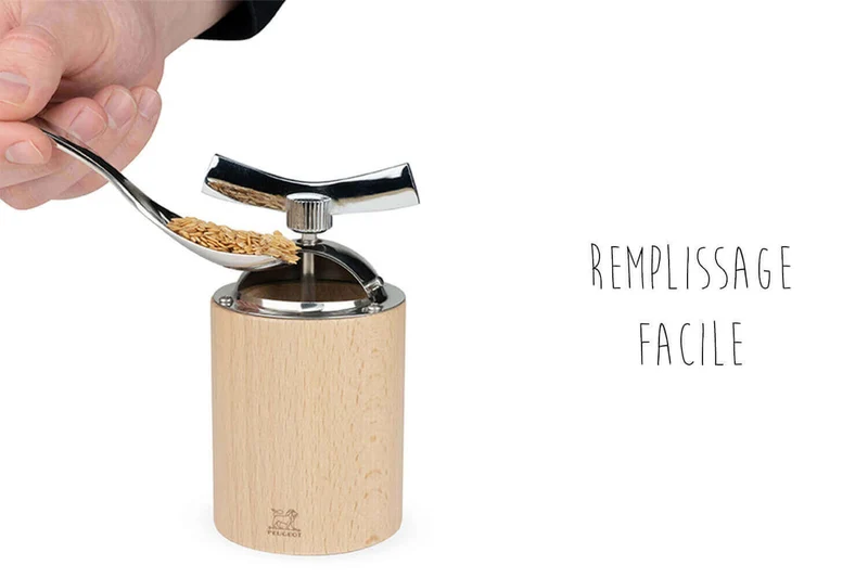 Moulin à graines de lin manuel Peugeot Isen en bois et inox 13cm