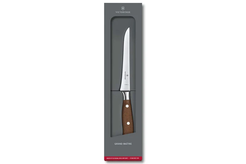 Couteau à désosser Victorinox Grand Maître Wood forgé 15cm manche érable