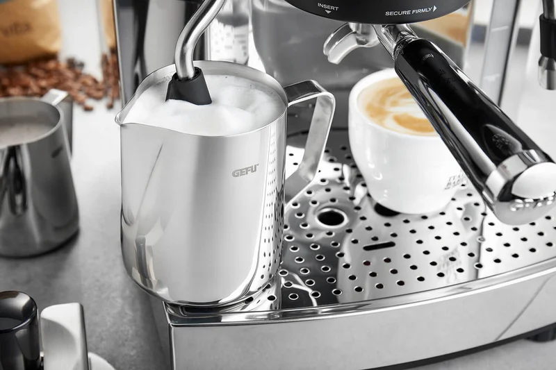 Crémier Gefu Barista en acier inoxydable 350ml