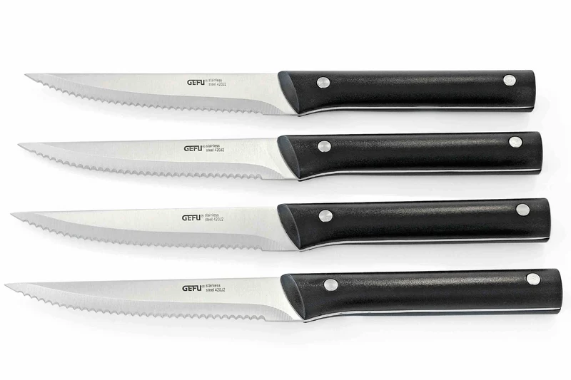 Set de 4 couteaux à steak Gefu lame dentée