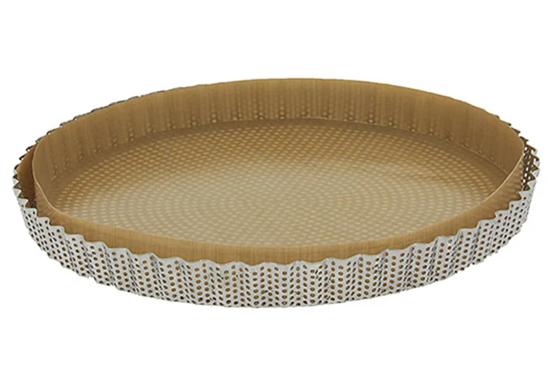 Moule à tarte cannelé inox fond amovible De Buyer et feuille cuisson