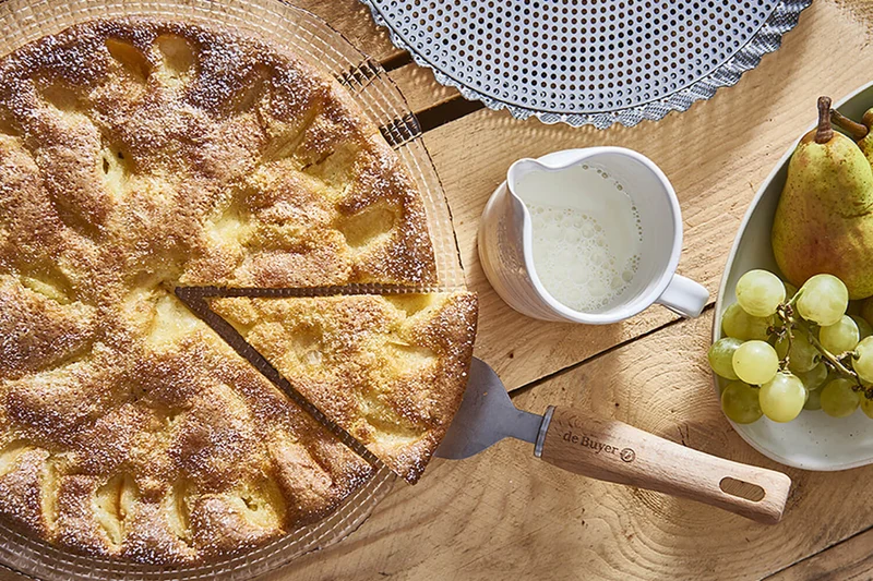 Moule à tarte cannelé inox fond amovible De Buyer et feuille cuisson
