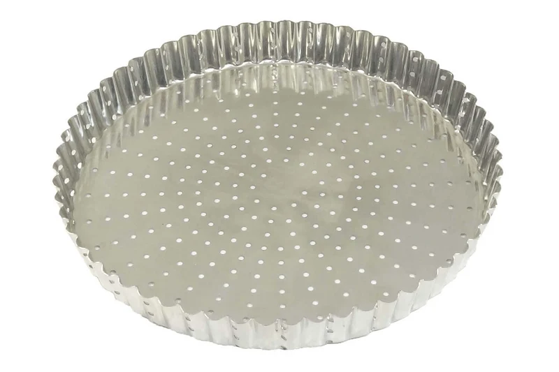 Tourtière ronde cannelée perforée Gobel fer blanc fond fixe