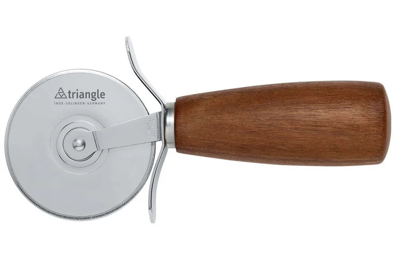 Roulette à pizza Triangle manche bois + coffret