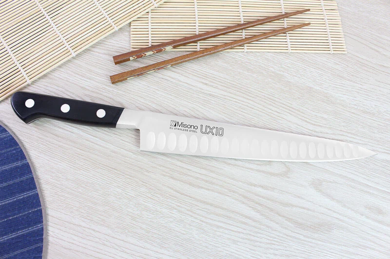 Couteau à découper japonais Misono UX10 alvéolé 24cm