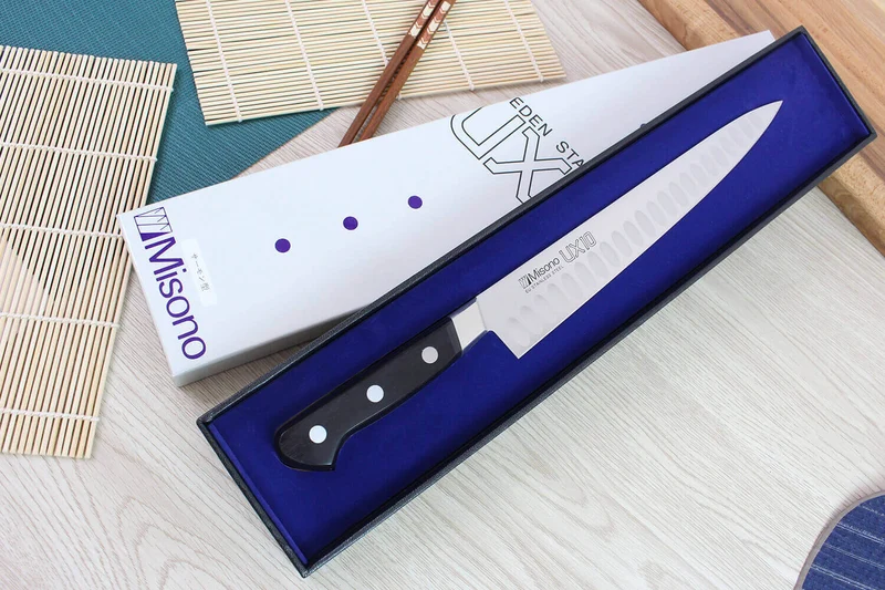 Couteau à découper japonais Misono UX10 alvéolé 24cm