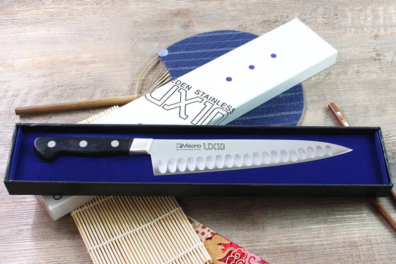 Couteau de chef japonais Misono UX10 alvéolé 21cm
