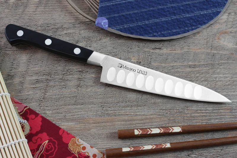 Couteau universel japonais Misono UX10 alvéolé 13cm