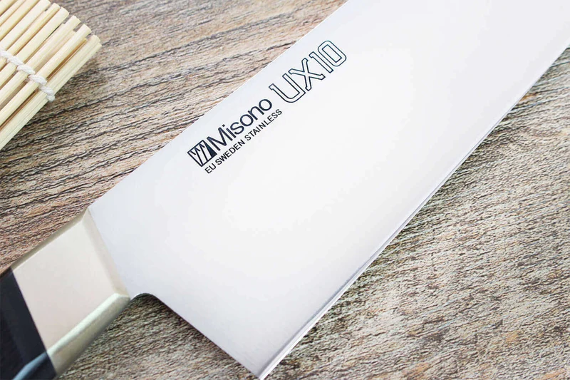 Couteau de chef japonais Misono UX10 24cm