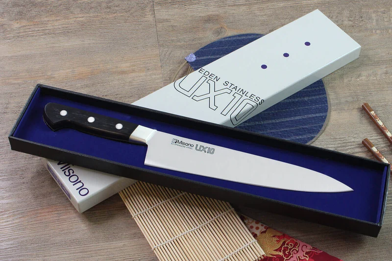 Couteau de chef japonais Misono UX10 24cm
