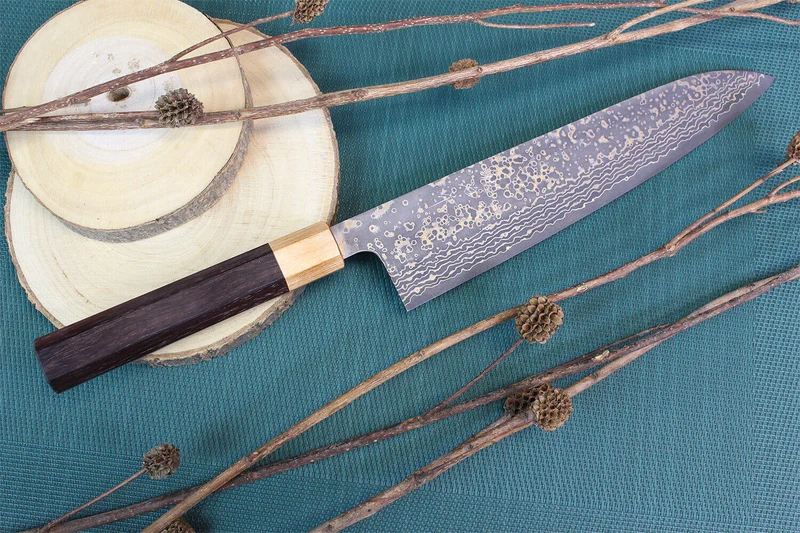 Couteau de chef japonais artisanal Takeshi Saji VG10 Gold 24cm
