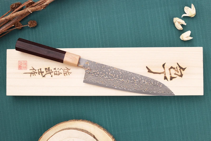 Couteau de chef 18cm japonais artisanal Takeshi Saji VG10 Gold