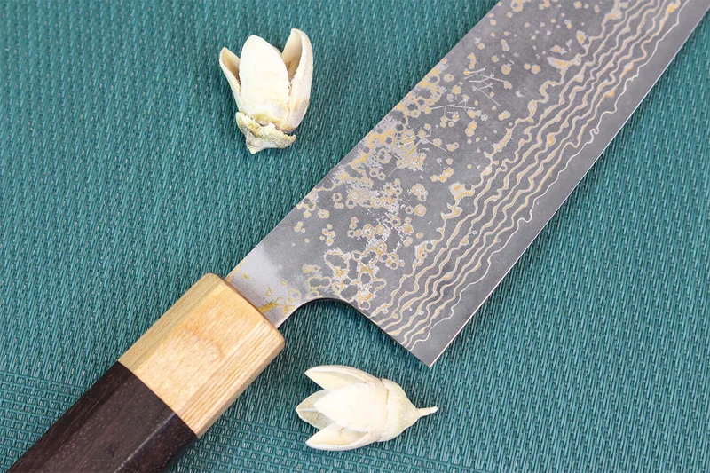 Couteau bunka japonais artisanal Takeshi Saji VG10 Gold 16,5cm