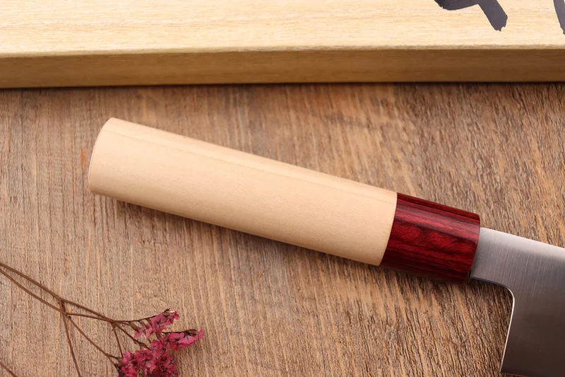 Couteau de chef japonais Tsunehisa VG10 Honoki 21cm