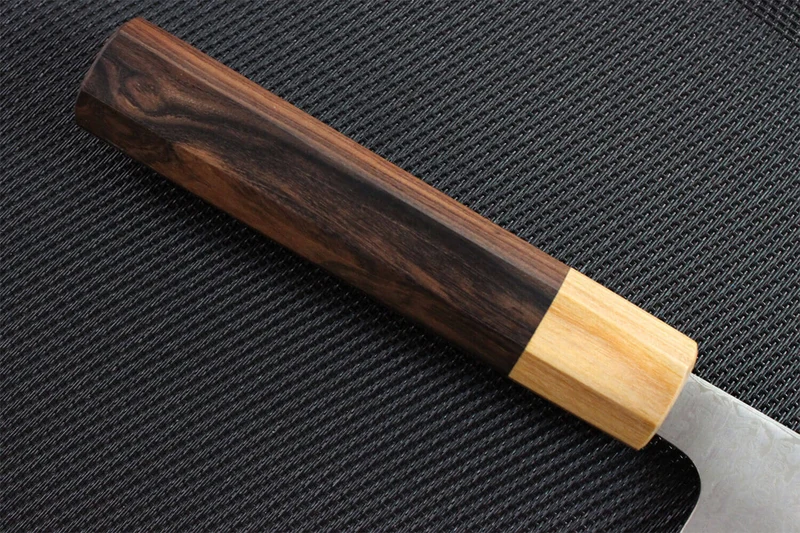 Couteau de chef japonais Tsunehisa SLD Damas 21cm