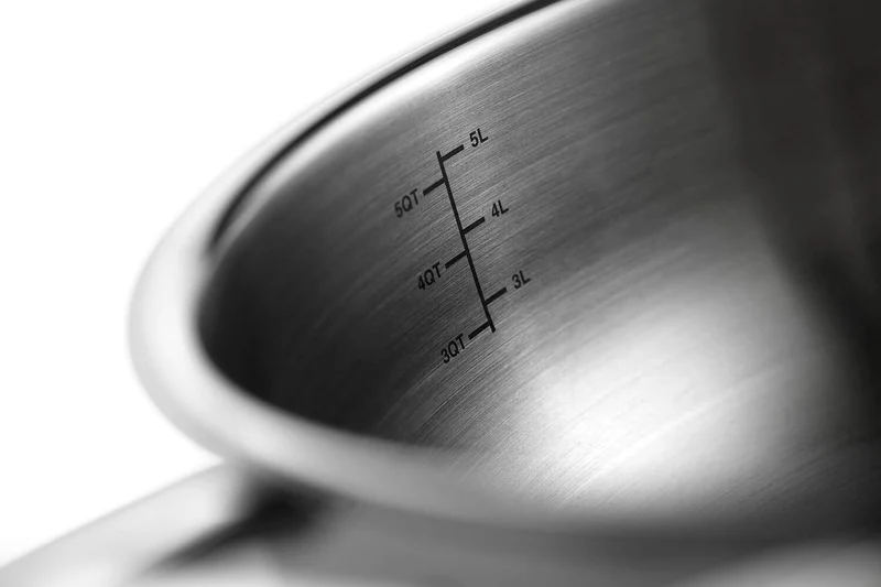 Casserole saucier Cristel Castel'Pro en acier inoxydable 18/10 5 ply