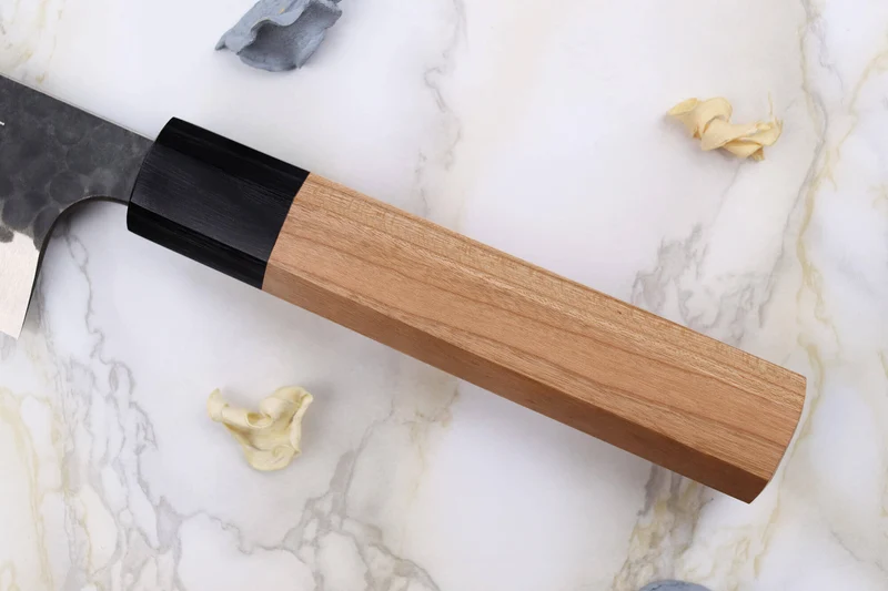Couteau santoku japonais artisanal Masakage Koishi 16,5cm