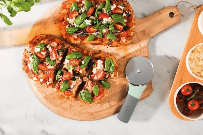 Roulette à pizza Berghoff Leo Balance en acier inox manche polypropylène recyclé