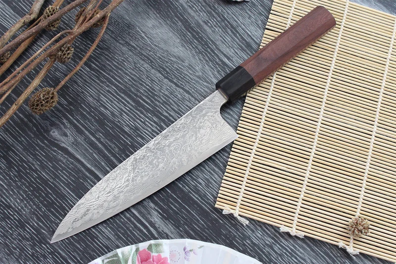 Couteau de chef japonais artisanal Takeshi Saji R2 Damas 18cm
