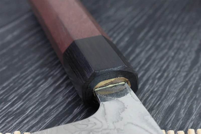 Couteau de chef japonais artisanal Takeshi Saji R2 Damas 18cm