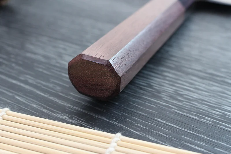 Couteau universel japonais artisanal Takeshi Saji R2 Damas 13,5cm