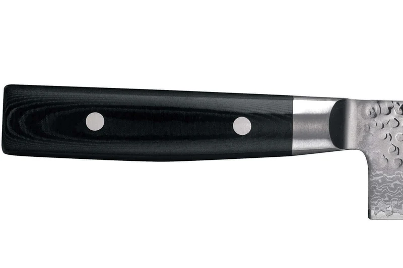 Couteau kiritsuke japonais Yaxell Zen lame 20cm Damas 37 couches manche micarta