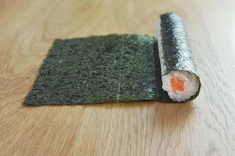 Coffret cadeau Sooshi Cookut 1 appareil à sushi/maki + 4 baguettes + 1 livre de recettes