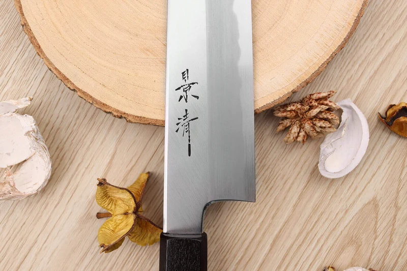 Couteau kiritsuke japonais artisanal Kagekiyo Suri Urushi 21cm