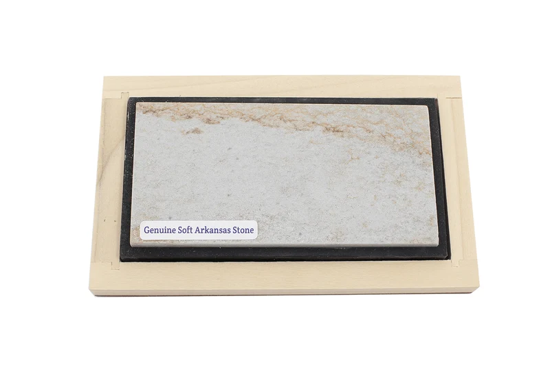 Pierre naturelle d'Arkansas Soft Arkansas RH PREYDA grain moyen/épais + coffret en bois