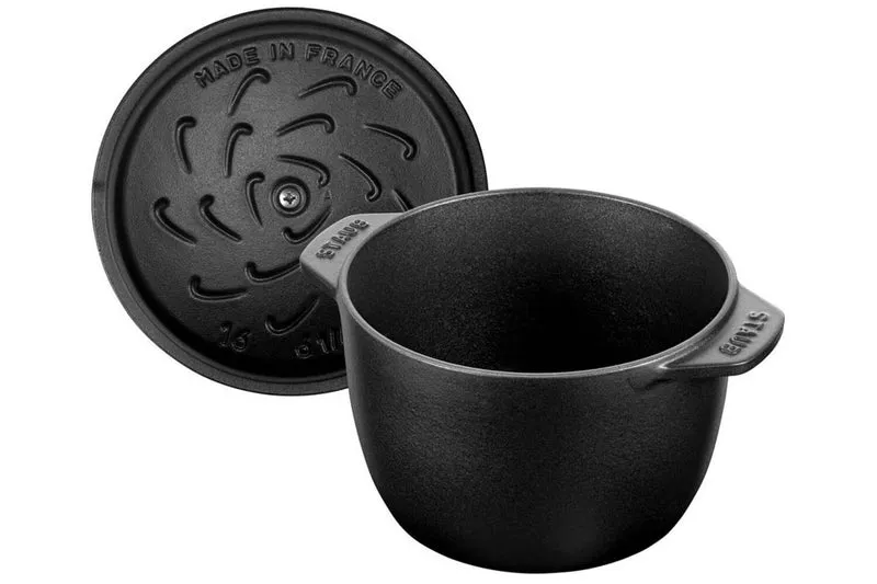 Cocotte à riz et légumineuses Staub Gohan en fonte émaillée noir mat