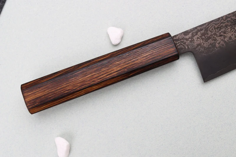Couteau santoku 16,5cm japonais artisanal Nakamura Kaishin Ginsan Black Damas