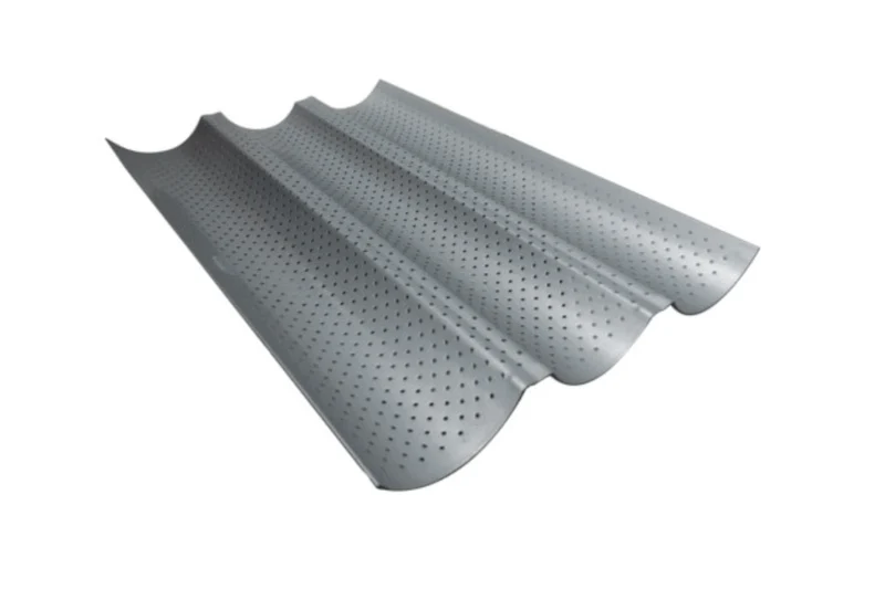 Plaque perforée pour 3 baguettes ou tuiles en acier