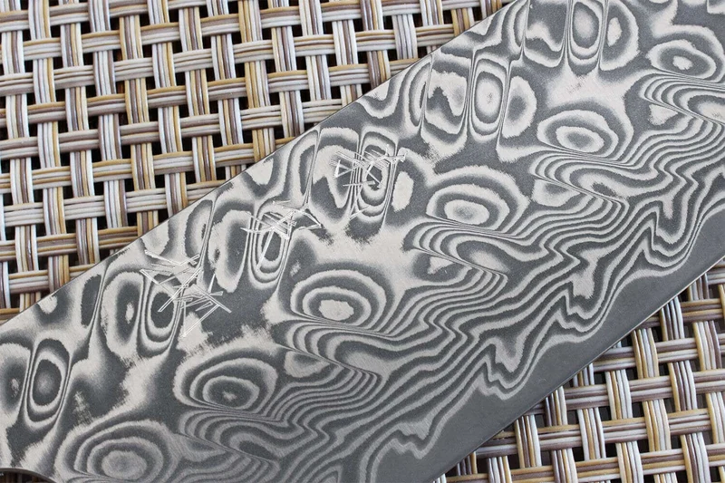 Couteau santoku japonais artisanal Yoshimi Kato 17cm SG2 Damascus cerisier