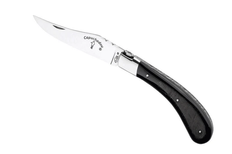 Couteau pliant artisanal Capuchadou acier sandvik manche en corne de buffle 12cm