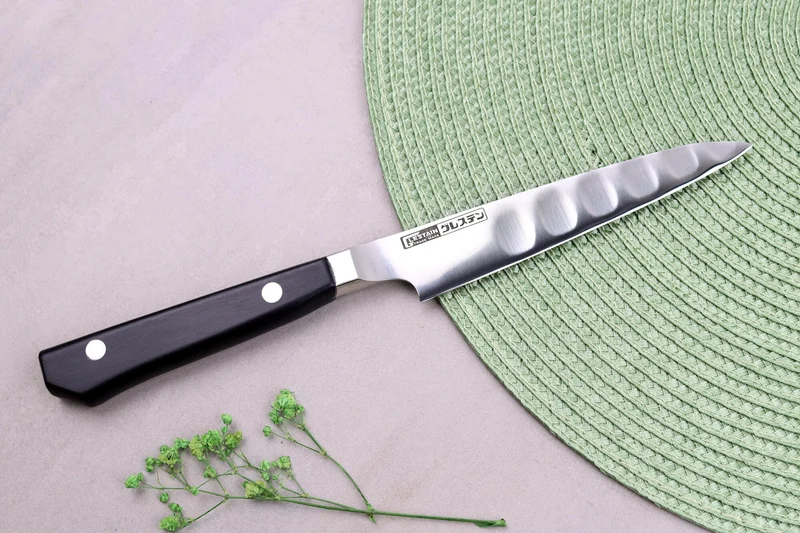 Couteau universel alvéolé japonais Glestain K Series 12cm
